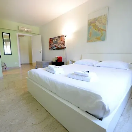 Casa Pigafetta - Piramide Apartmán Řím