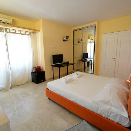 Casa Pigafetta - Piramide Apartmán Řím